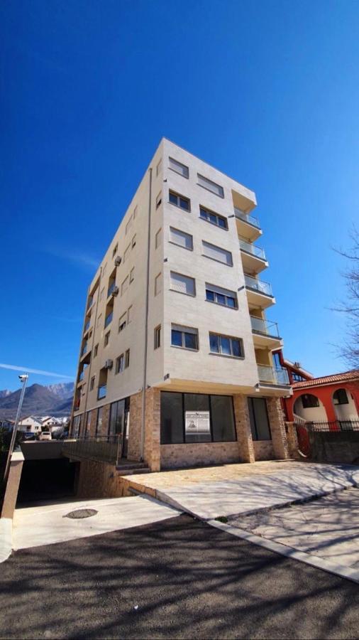 Aleksandar First Sea Line Apartment Bar Exterior photo